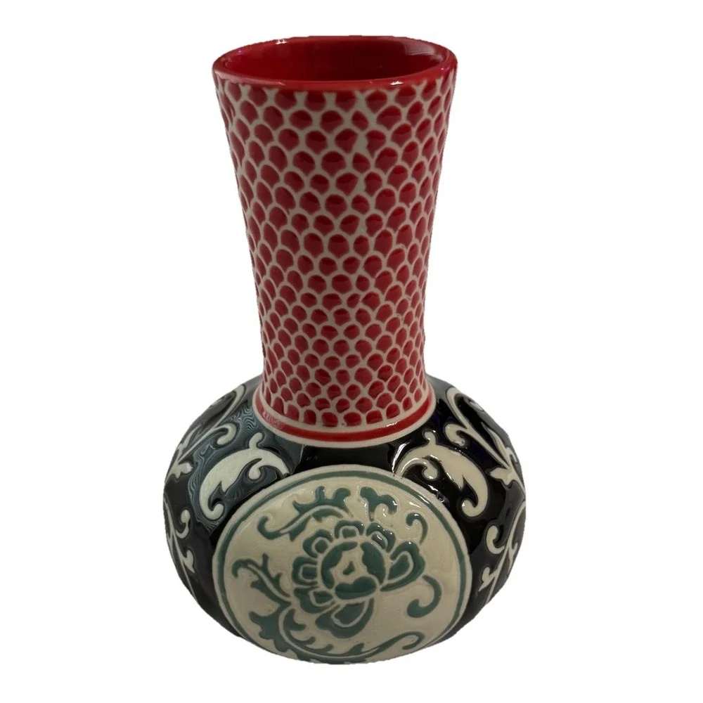 Pier 1 Imports Bud Vase Textured 6